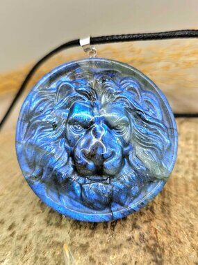 Nature Labradorite Carved Lion Head Pendant Necklace